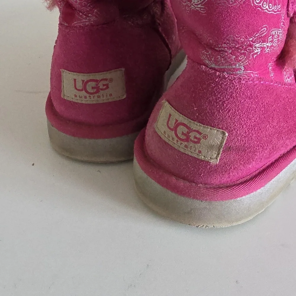 UGG Australia | Youth Kids Pink Size 4 Bailey Button Butterfly Boots